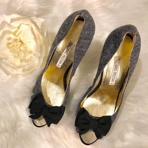 LUCIANO PADOVAN $400 Grey Herringbone Bow Heels